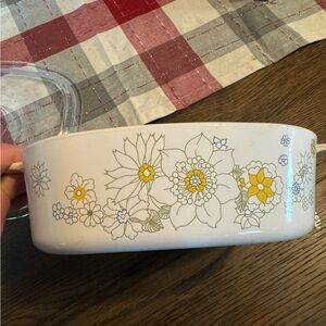 Vintage Daisy Corning Ware